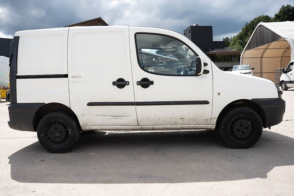 Fiat Automobili: Fiat DOBLO cargol 1.6 – Difettoso da Affeltrangen venduto da AutoZentrumAG 1