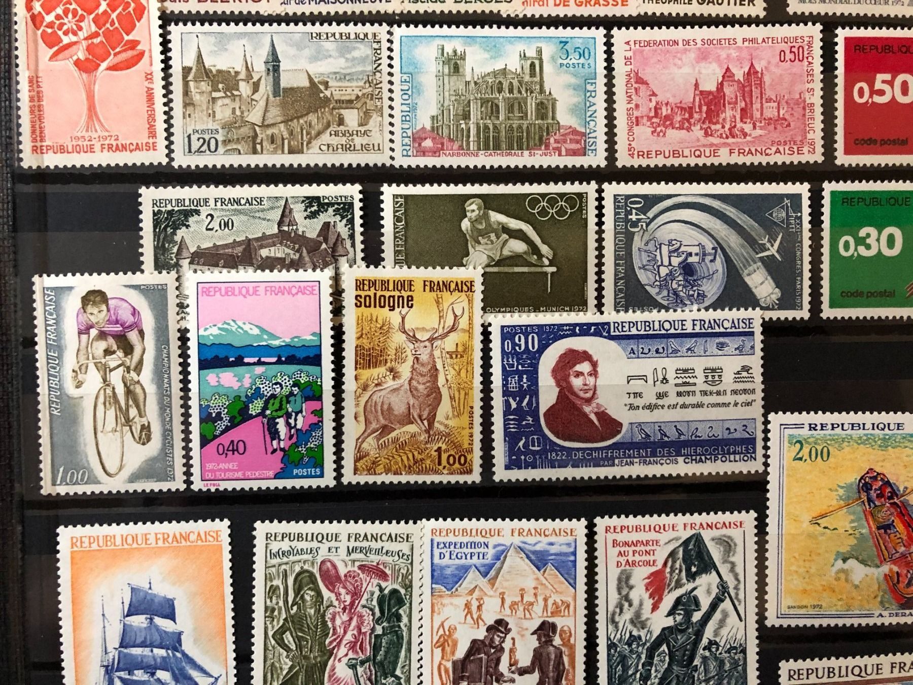 Tutti i francobolli: () Année 1972 complète neufs** – Nuovo e nell'imballaggio originale da Lausanne venduto da ffhoud 3
