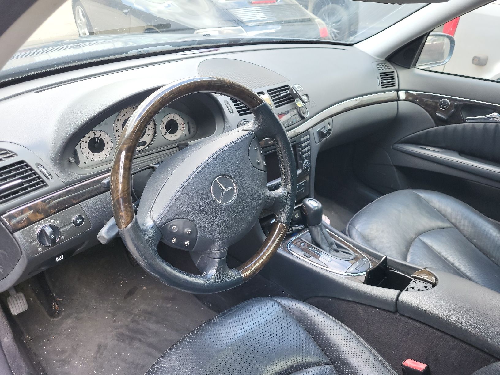 Mercedes-Benz Automobili: Mercedes 211 E 500 4 Matic – Usato da Lüterswil venduto da estiep 6