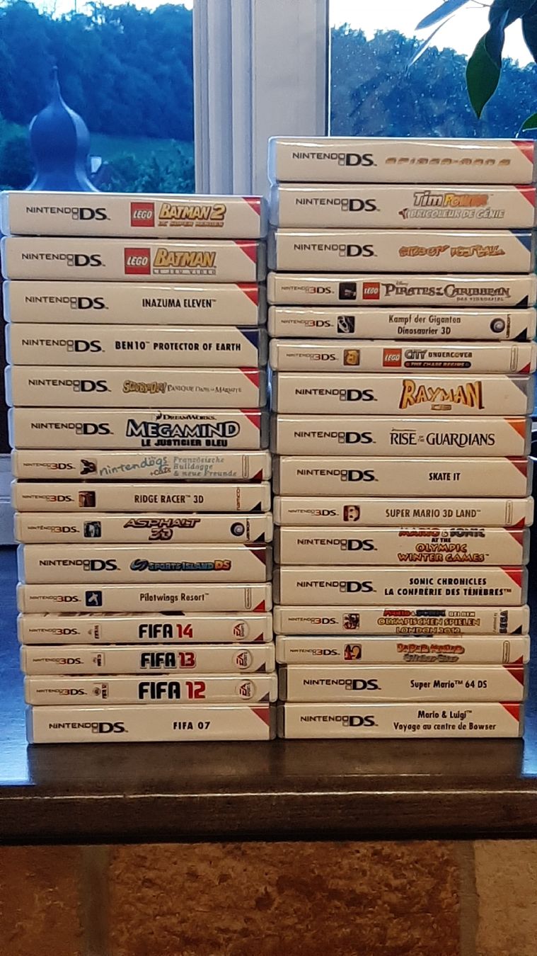 Nintendo Giochi: lot de 34 jeux Nintendo DS – Usato da Fontenais venduto da Tartampin