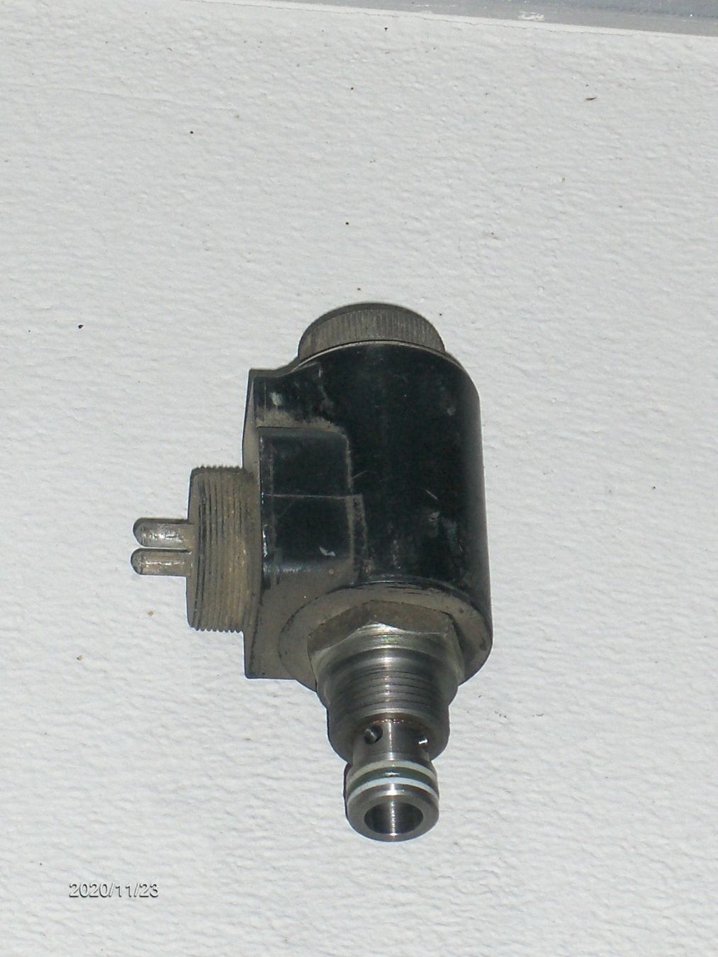 Anhängerersatzteile: Anhänger Bremsventil / Hydraulik Filter El. Ventil Fluidic – Gebraucht aus Schlattingen von Schmidi50 4