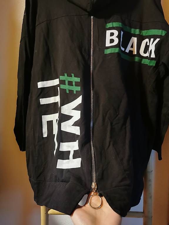 Maglioni & Felpe: Cooler Hoodie – Usato da Neuhausen venduto da NatWag 1