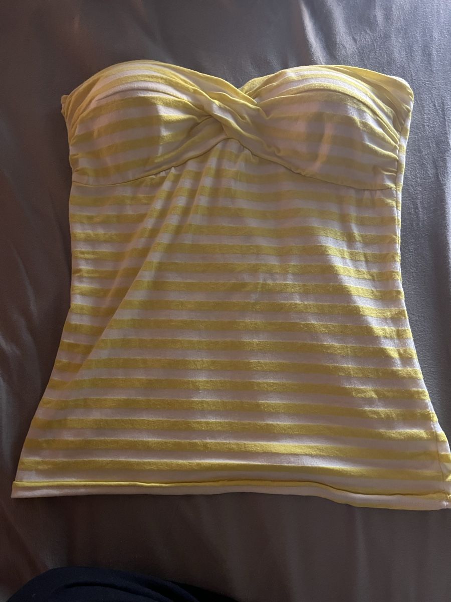 Yes Or No Top: Bustier top ärmellos Yes or No – Usato da Rodersdorf venduto da estherdaphne 2