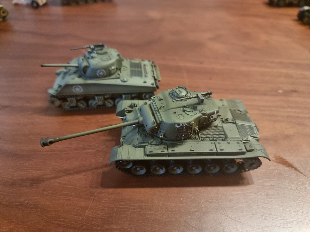 1/72 M4 Sherman + M26 Pershing | Acheter sur Ricardo