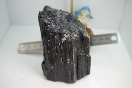 Turmalin  Grosser    rohsteine   11cm x 5cm