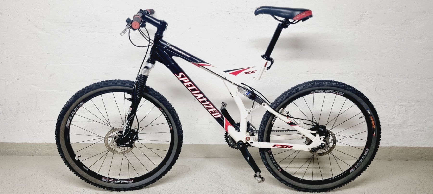 Specialized Velos: Specialized MTB 26" – Gebraucht aus Zürich von beaahaus