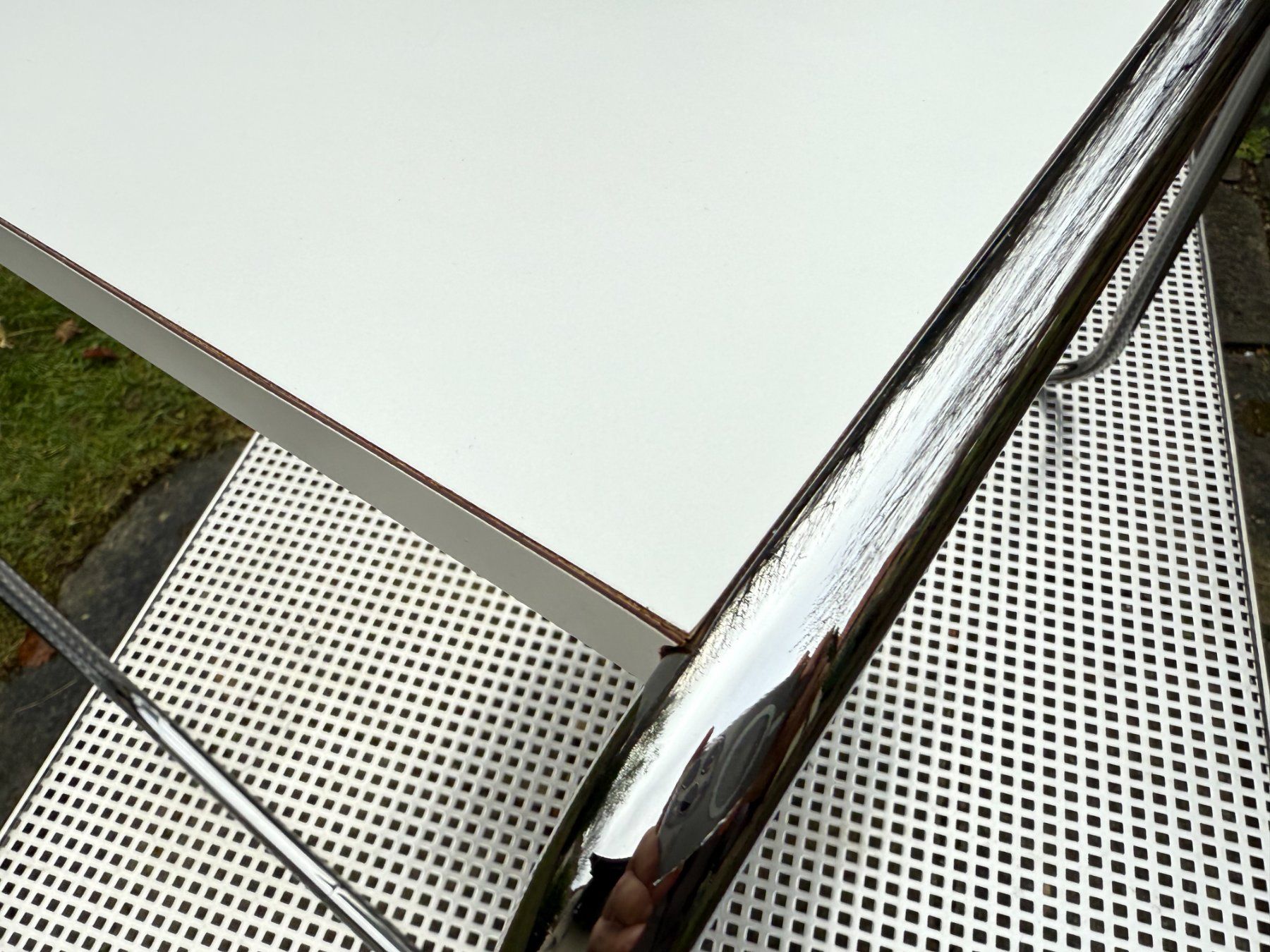 Thonet Tavoli: Beistelltisch Thonet B9 // Marcel Breuer // A – Usato da Schinznach-Dorf venduto da mix 6