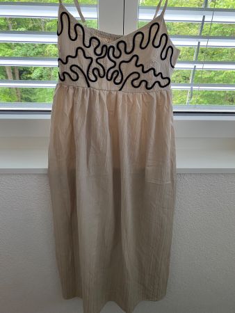 Sommerliches Maxikleid in Beige, Gr. S - Ideal für Dich!