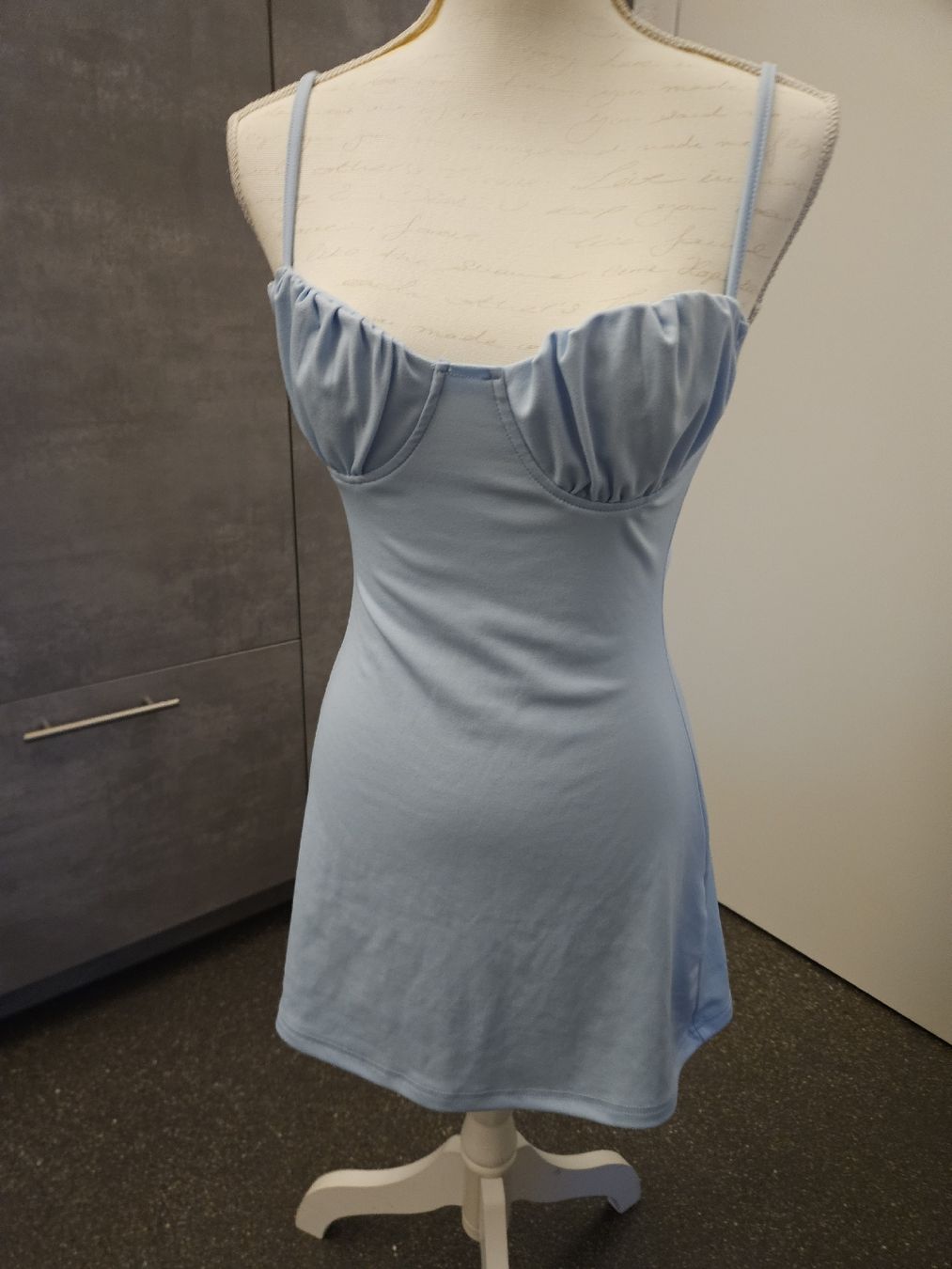 Vestiti: Sommerkleid hellblau Grösse XS  – Nuovo (secondo la descrizione) da Anwil venduto da tamoos