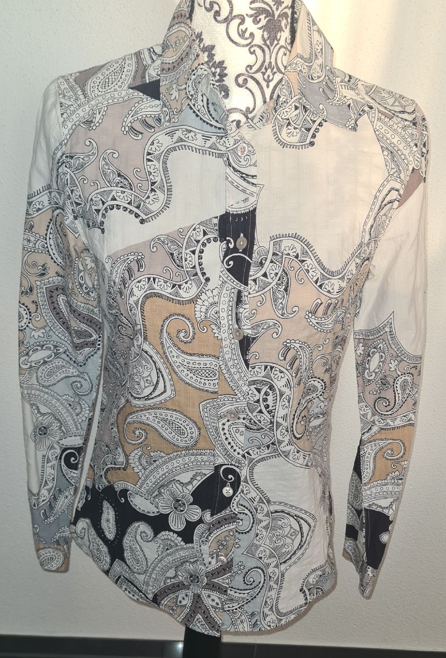 Etro Camicette: Etro damen Hemd gr. IT. 42 – Usato da Nebikon venduto da Draga25