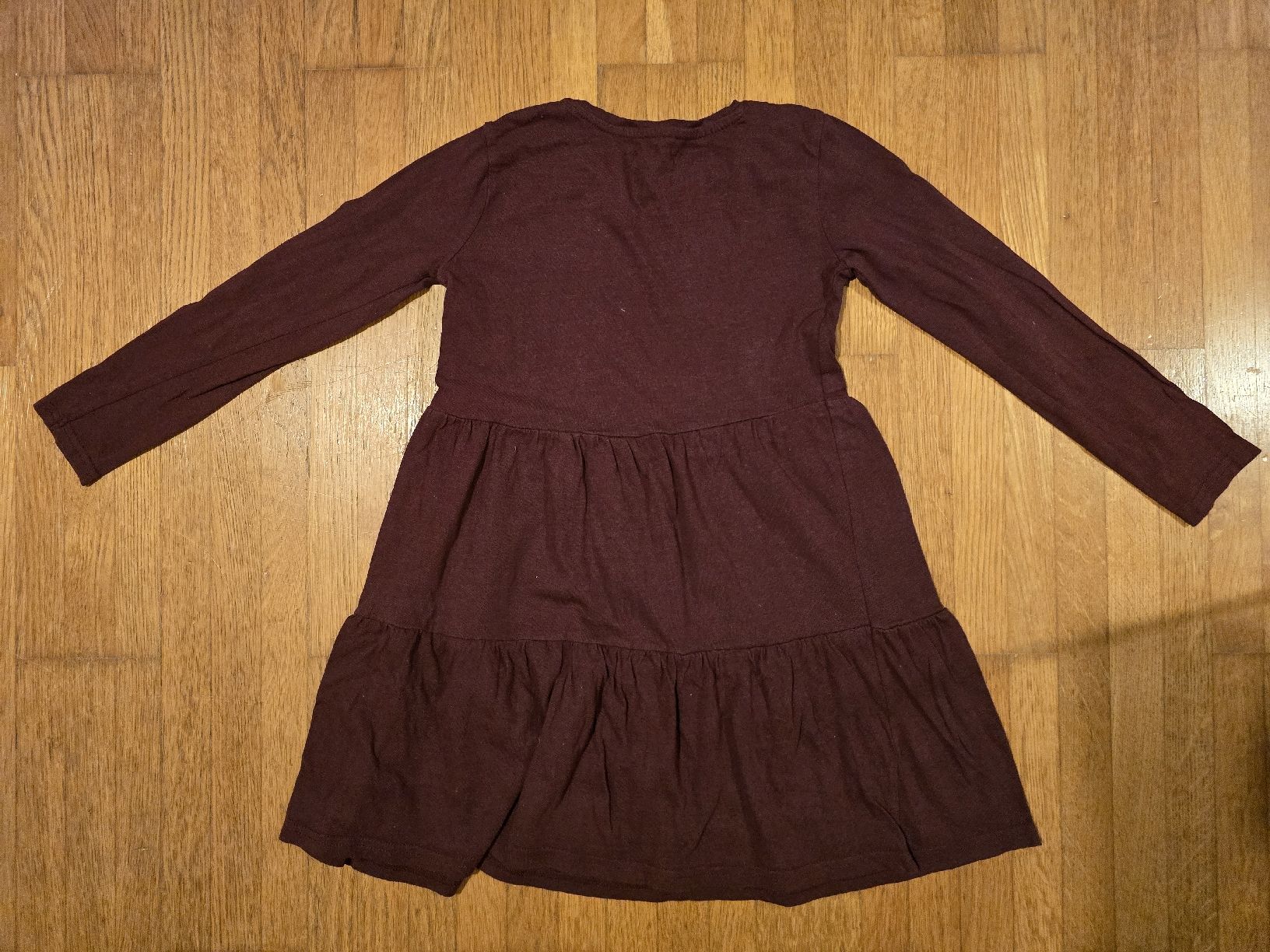 Kleiderpakete & -sets: Winter Set Mädchen, Gr. 122, Kleid, 2x Pullover – Gebraucht aus Lommiswil von PositiveVibe 3