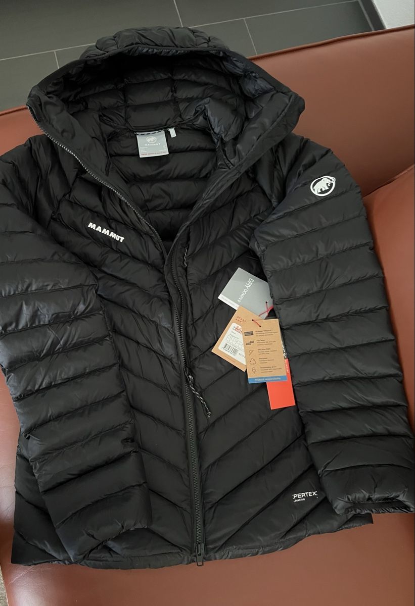 Mammut Giacche: Mammut Herrenjacke Gr: M – Nuovo e nell'imballaggio originale da Holziken venduto da 181281 3