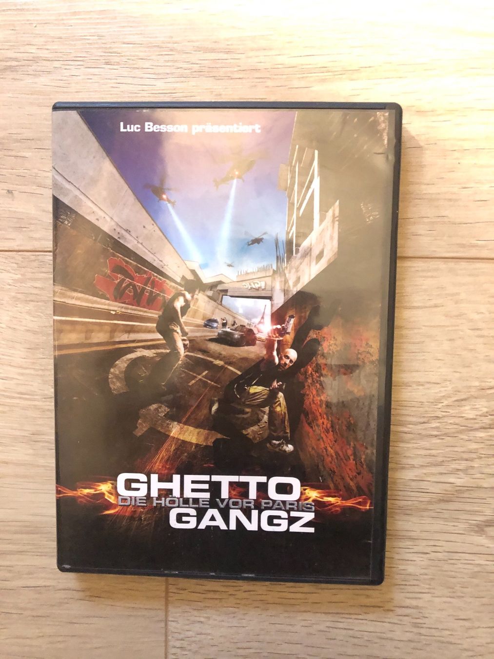 Tutti i DVDs: Ghetto Gangz DVD – Usato da Schaffhausen venduto da lua_9yfq