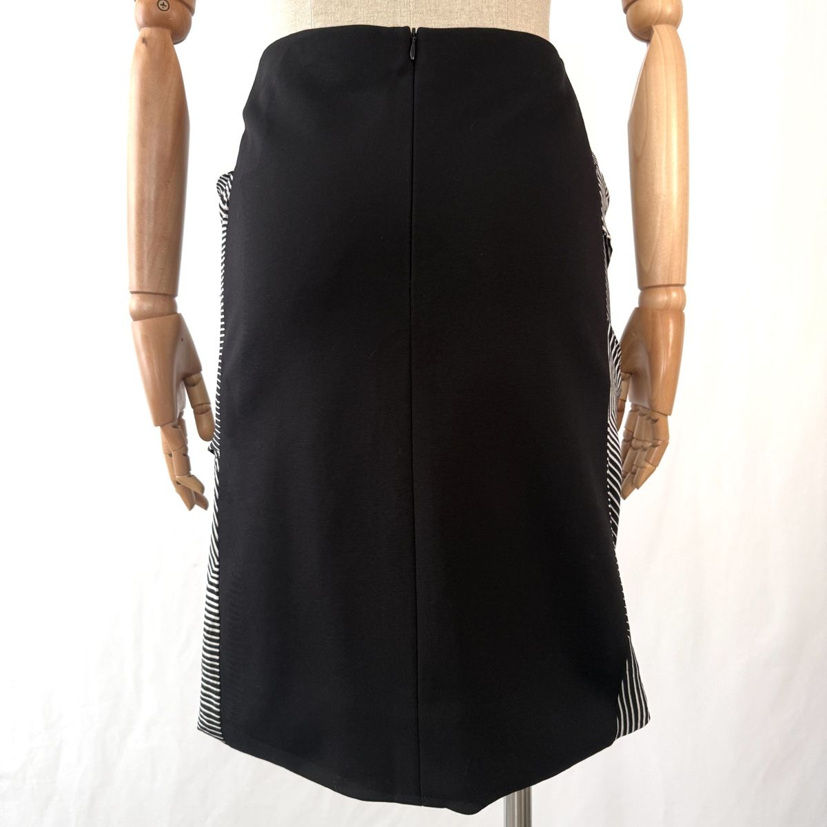 Akris Gonne: AKRIS Silk Skirt – Usato da Freienbach venduto da Avviivva_Shop 3