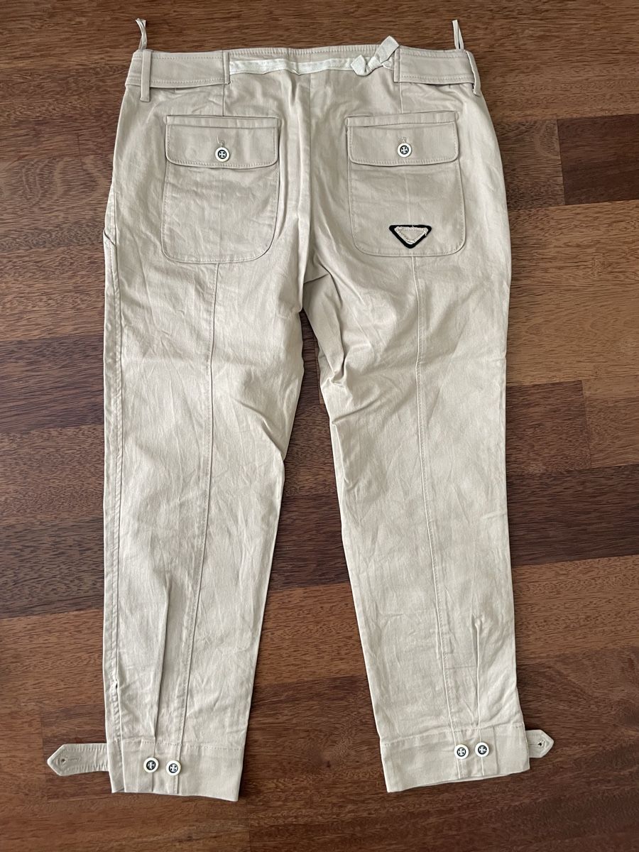 Prada Pantaloni: Hose Prada beige Grösse 38 – Usato da Zürich venduto da Rollladen 4