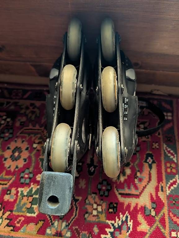 Pattini in linea & Pattini a rotelle: Microblade verstellbare Inlineskates 29-34 – Usato da Effretikon venduto da swissmaggiemoo72 2