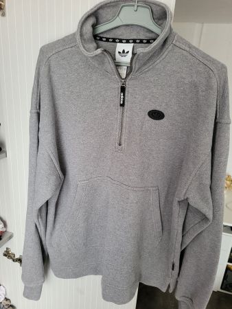 Adidas pullover