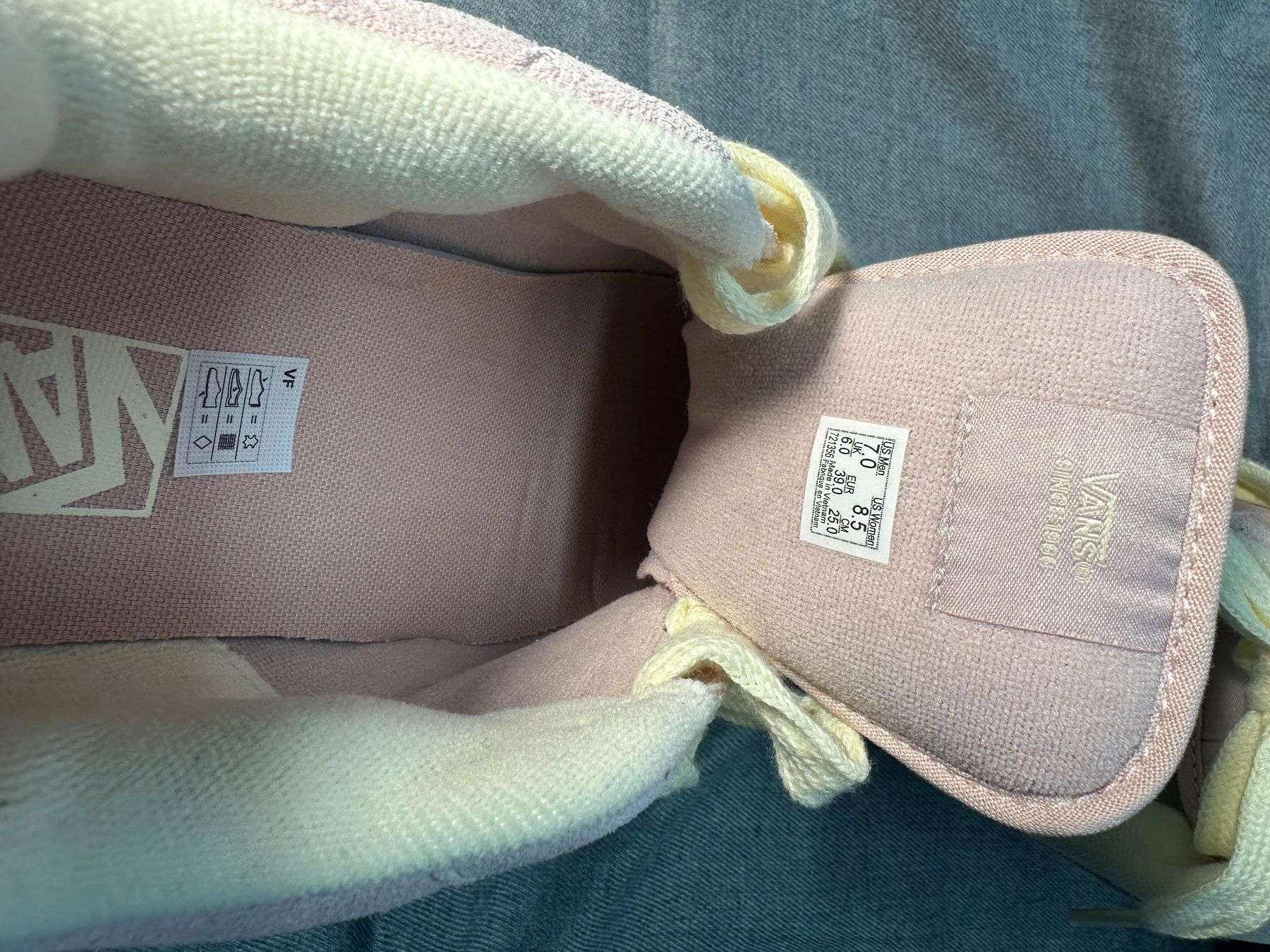 Vans Scarpe da uomo: Vans Knu Skool Gum Sepia Rose". – Nuovo e nell'imballaggio originale da Onex venduto da eri_jx6q 4