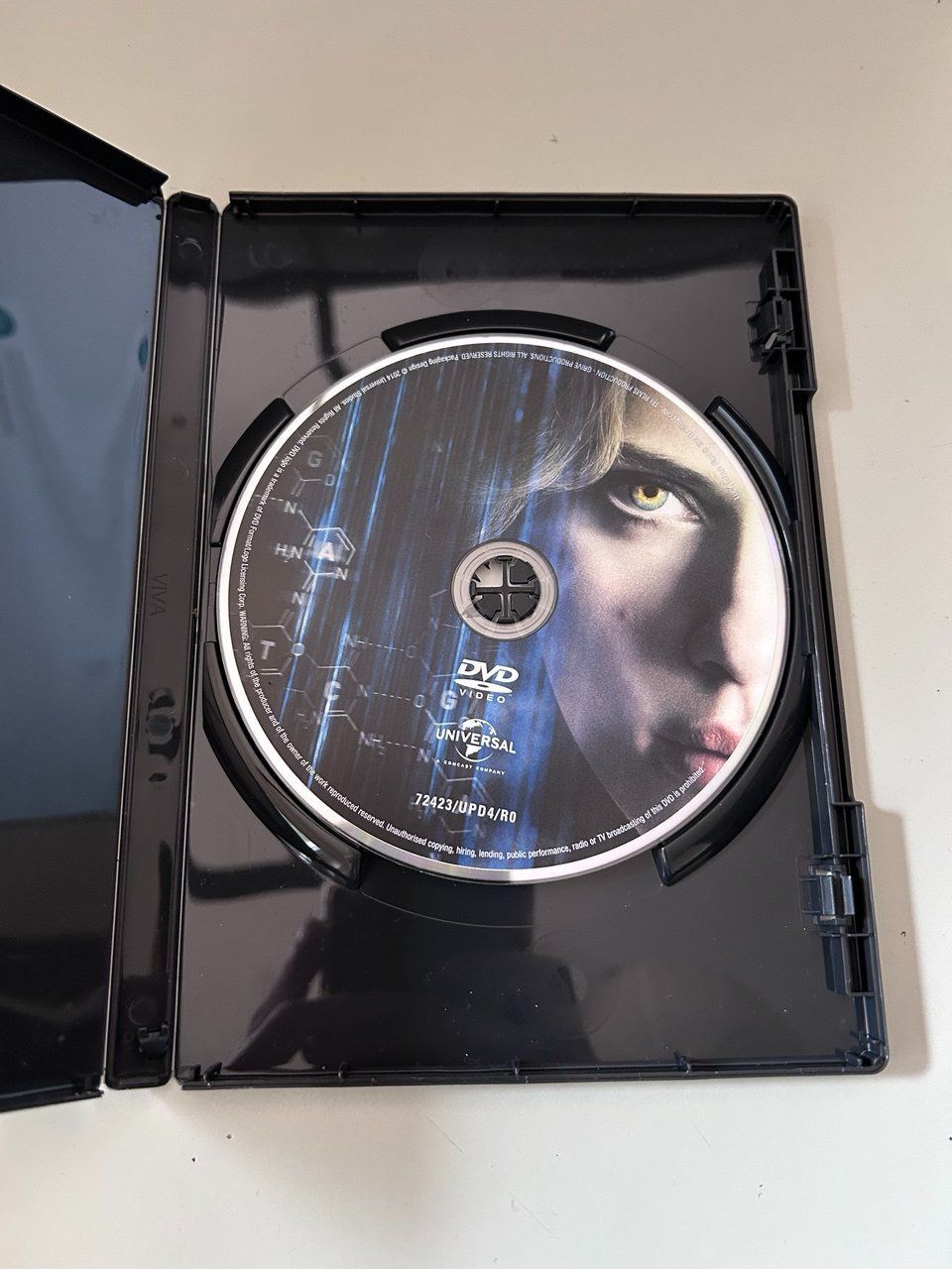 Tutti i DVDs: DVD Lucy – Usato da Giubiasco venduto da LorisVale 2