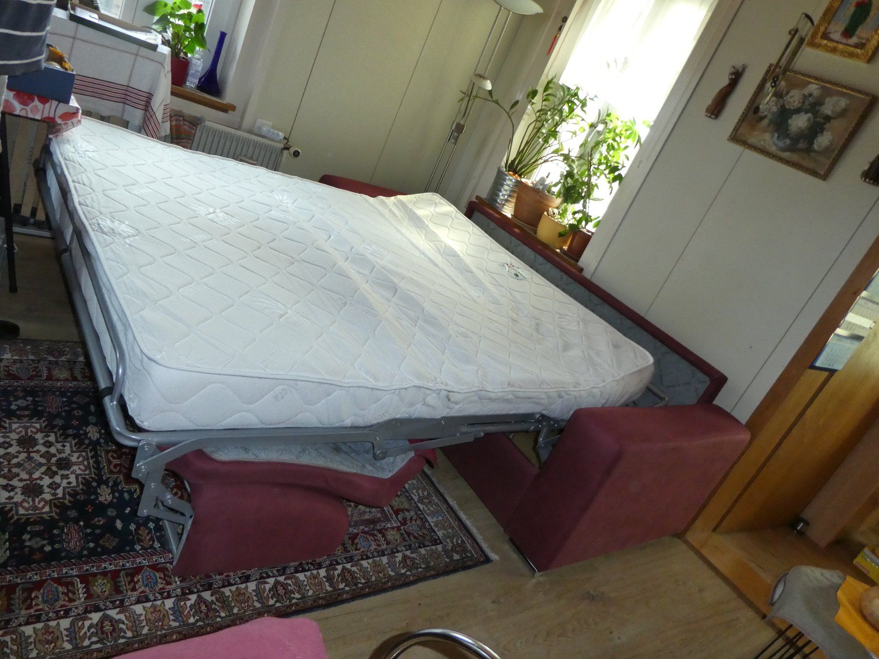 Sofas: Schlafsofa Sitzfläche 180 cm mit Matratze – D'occasion à Siebnen par Ra-la-ra-ol 5