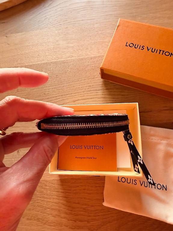 Portemonnaies: LV coin purse round – D'occasion à Baar par Tg161072 1