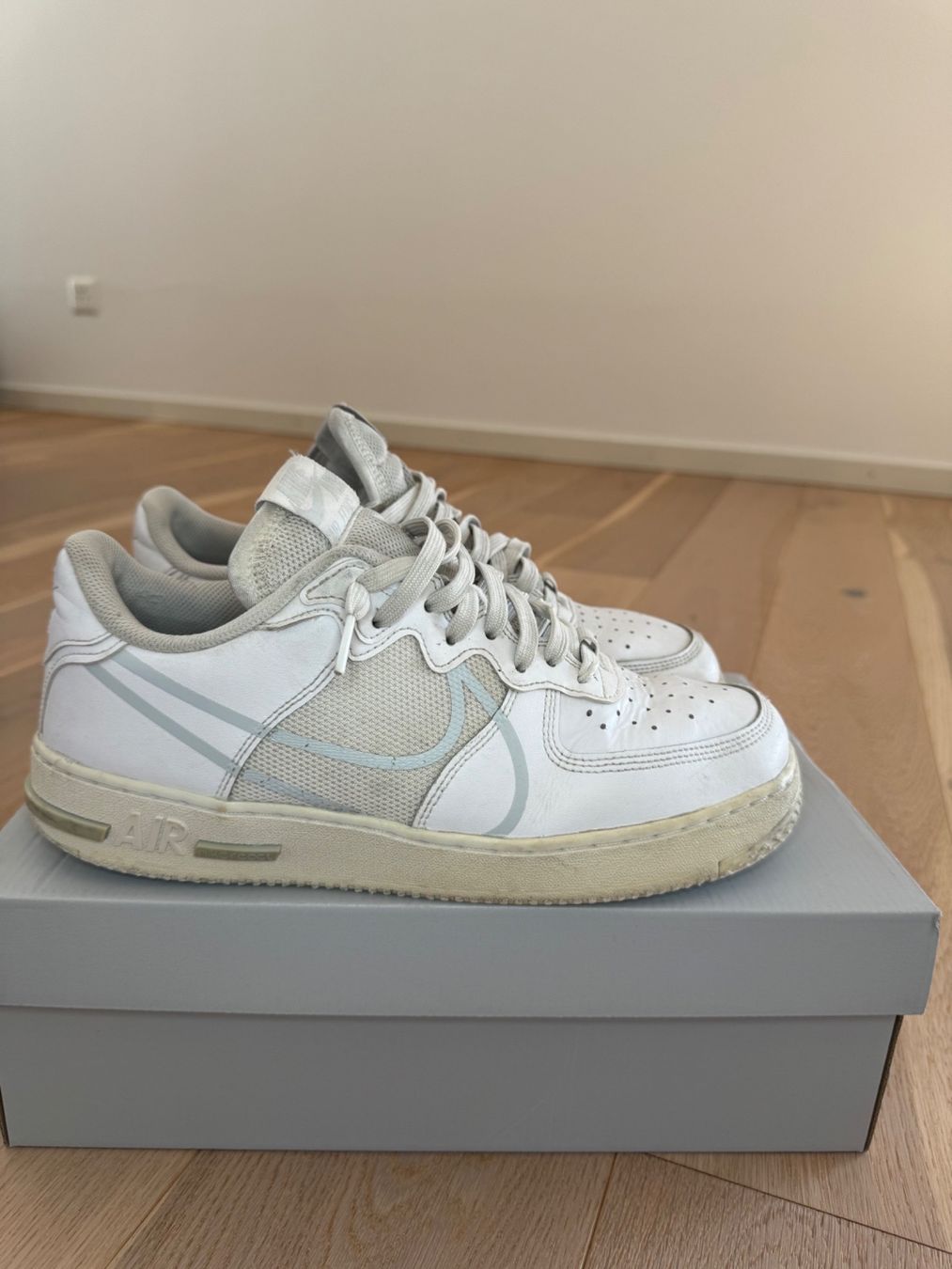 Nike Herrenschuhe: Nike air force 1 react – Gebraucht aus La Chaux-de-Fonds von slishwardrobe 1