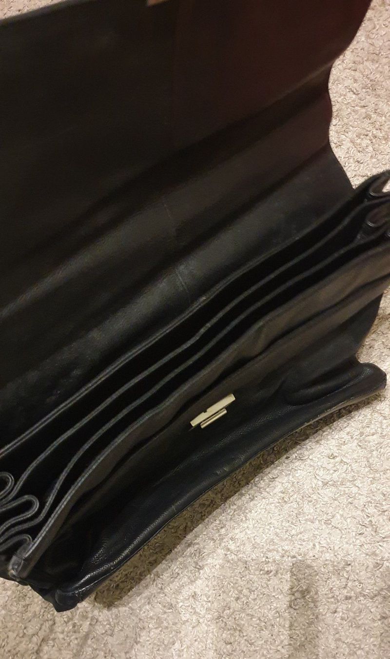 Valigie & Borse: Aktentasche Ledertasche Notebooktasche – Nuovo (secondo la descrizione) da Basel venduto da Ringe1 1