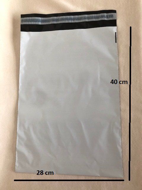 Couverts & Versandtaschen: 10 Versandbeutel mit Haftklebeverschluss 28 x 40 cm – Neu (gemäss Beschreibung) aus Zuchwil von tramonto100