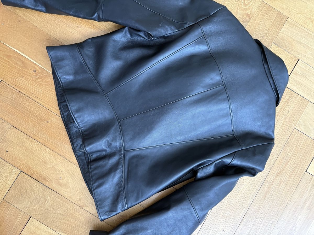 Hugo Boss Giacche: Boss Lederjacke Gr.40 Schwarz – Usato da Basel venduto da Claudiam57 1