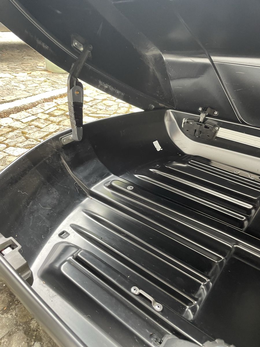 Thule Coffres de toit: Dachbox Thule mit Dachträger Thule – D'occasion à Thun par Villawisteria 6