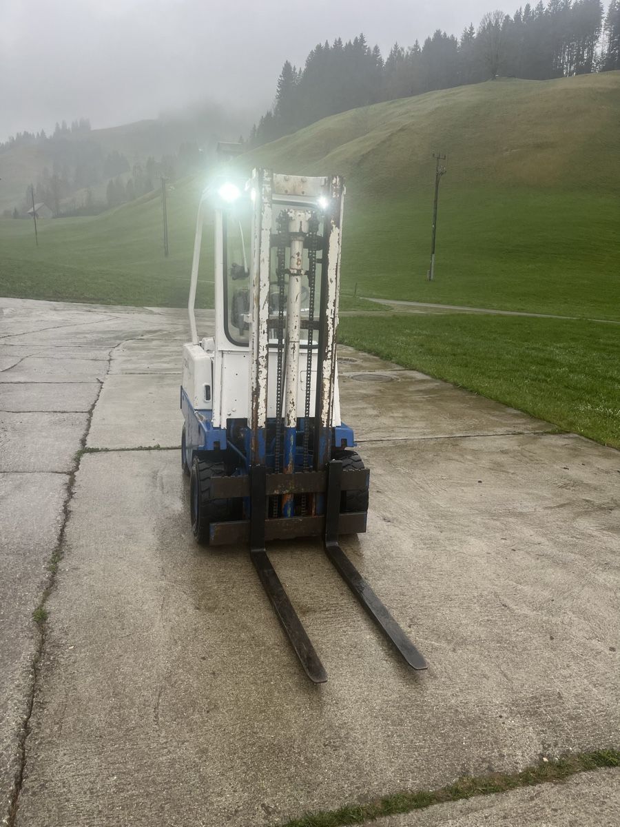 Clark Carrelli elevatori e a forche: Gabelstapler Clark C500Y20 LPG, gebraucht – Usato da Trachslau venduto da Eigen 3