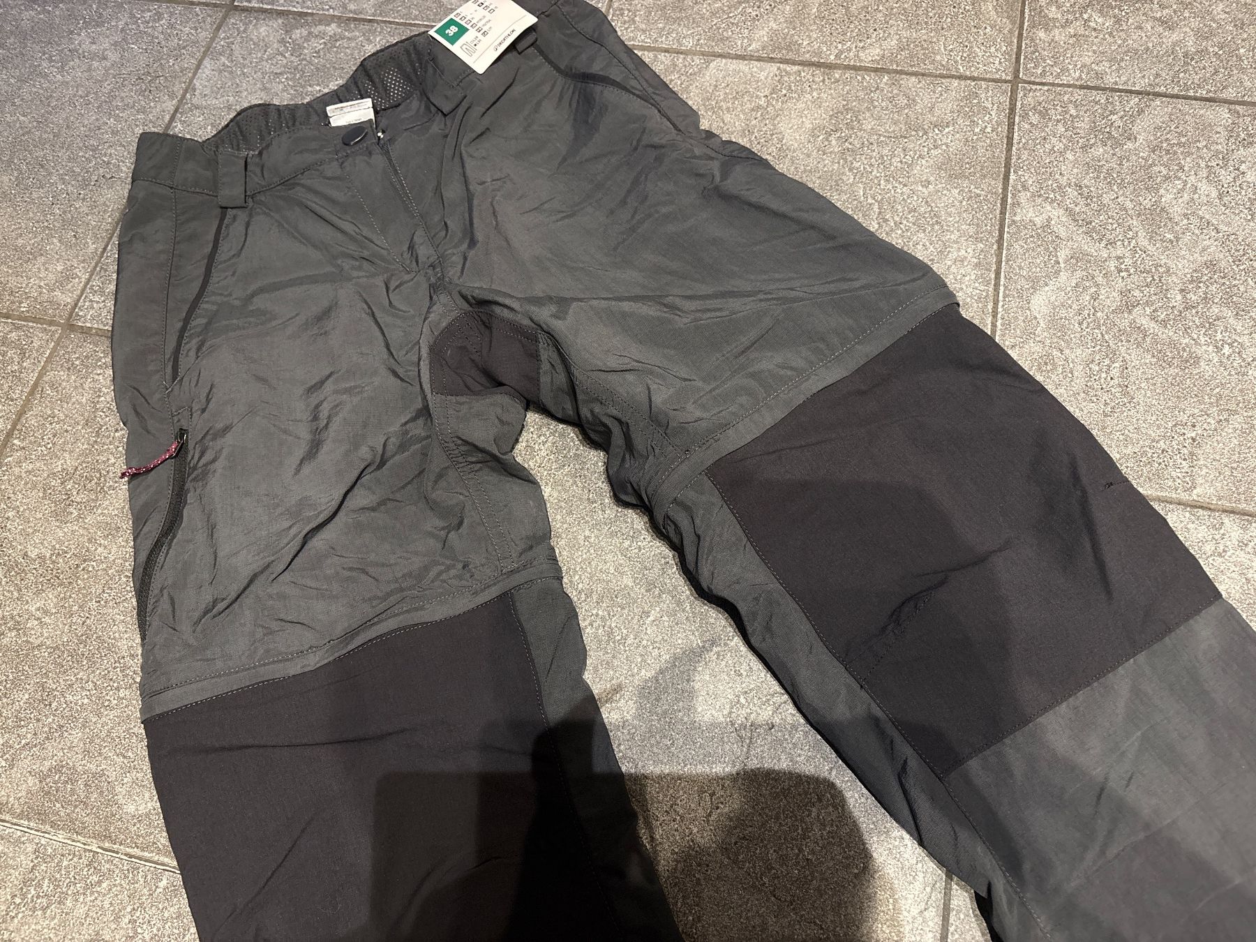 Pantaloni: NEUE WANDERHOSE GR. 38 – Nuovo e nell'imballaggio originale da Andwil SG venduto da schmei 1