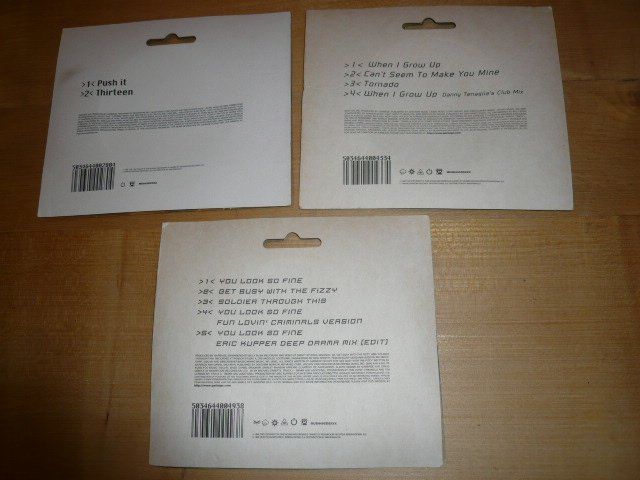 CD: GARBAGE 3 x 3" CD Single - Push It, When I Grow Up, You look – Nuovo e nell'imballaggio originale da Zofingen venduto da mooni89 1