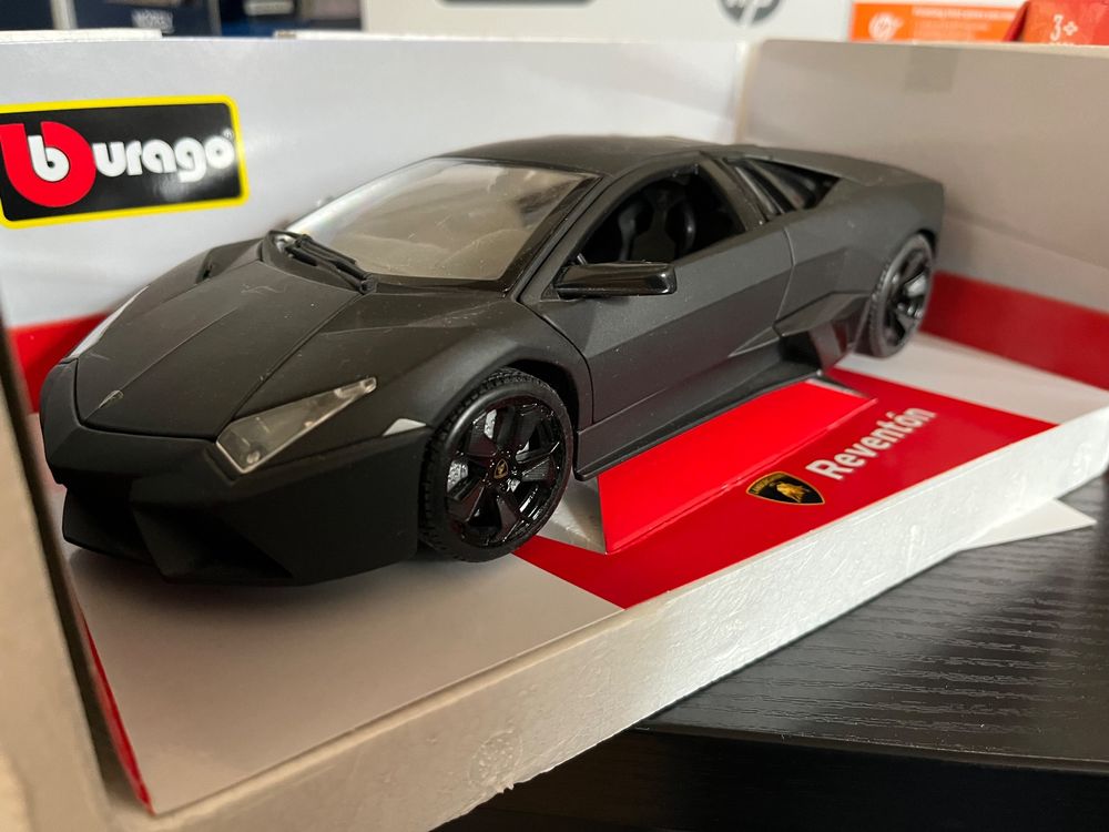 Voiture Miniature Lamborghini Reventon 1/36 - Modèle Avec Portes Ouvrantes Et Fonction Retrait - Vert