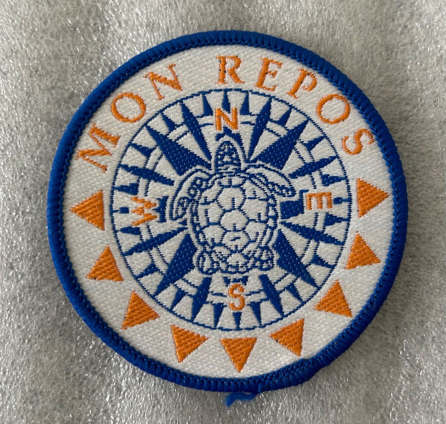 Patches: Mon Repos Turtle Centre Bundaberg Queensland Aufnäher/ Patch – Gebraucht aus La Chaux-de-Fonds von jacq_LaTsch0