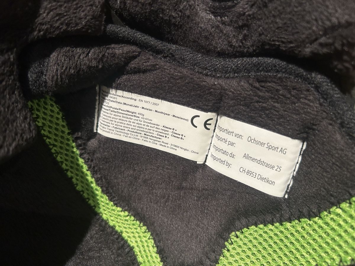 Albright Helme: Ski Helm Albright  – Gebraucht aus Küssnacht am Rigi von Happy_home 1