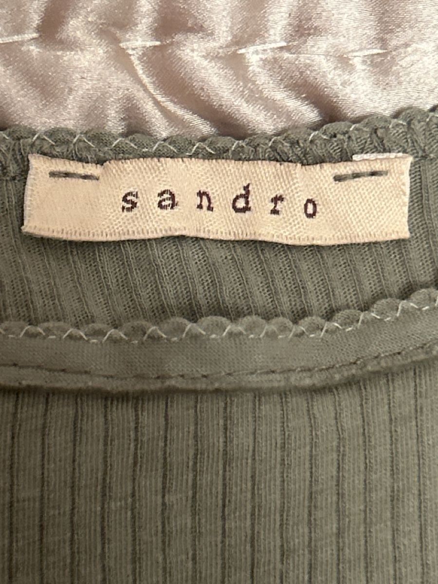 Sandro Top: Sandro Oberteil T1 – Usato da Uetikon am See venduto da barceloneta 1
