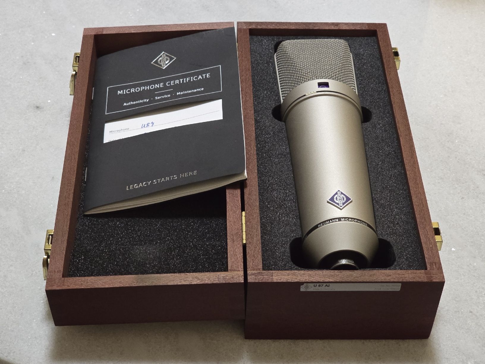Neumann Microfoni: Neumann U87AI Studio Set Mikrofon – Nuovo (secondo la descrizione) da Rickenbach LU venduto da RenaultSportRS