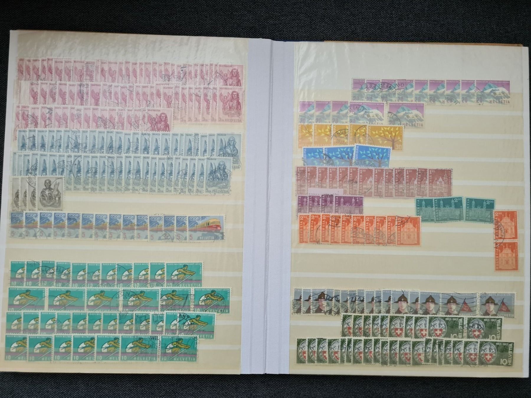 Tous les timbres: Briefmarkenalbum mit div. Marken – D'occasion à Weinfelden par michaelino 5