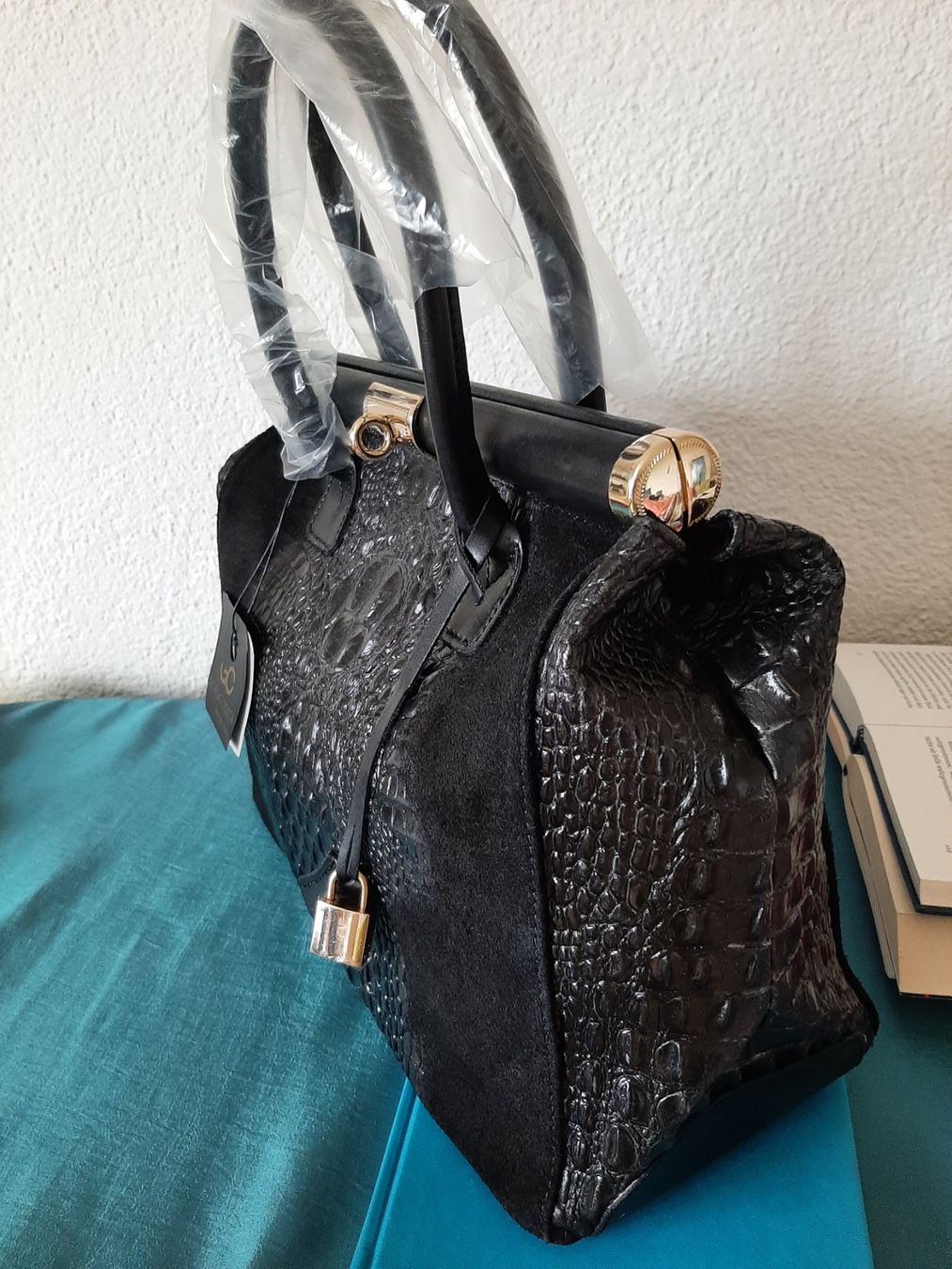 Borse da donna: Tasche. Leder. – Nuovo (secondo la descrizione) da Wanzwil venduto da tat_lh9g 2