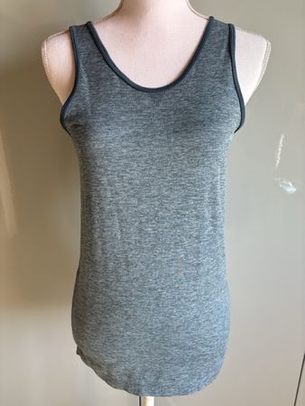 Funktions Shirt Grösse M 40/42 neuwertig 