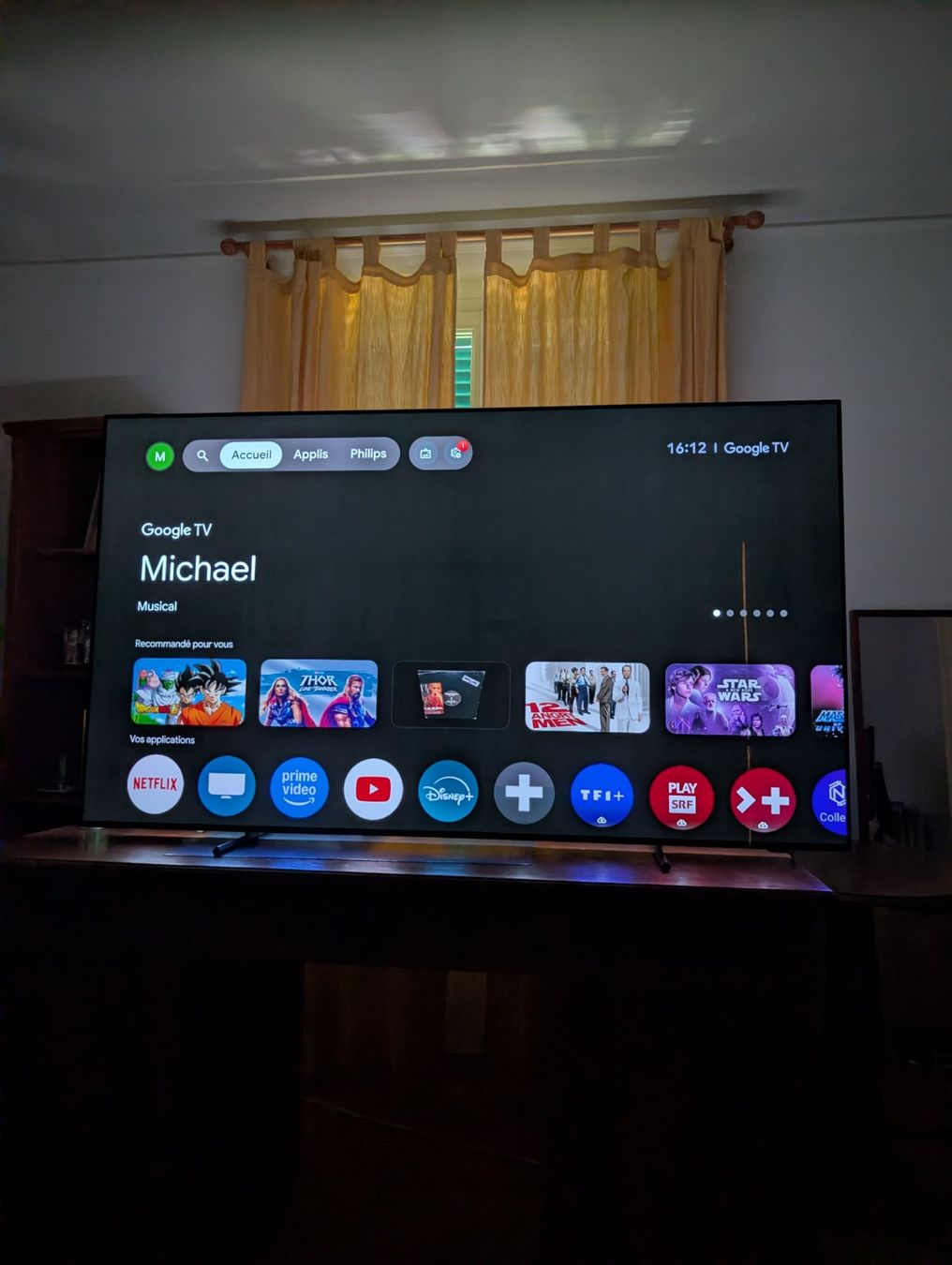 Philips Televisori: Téléviseur Philips 65 pouces Google TV  65OLED950/12 – Usato da Crissier venduto da Peichenberger50