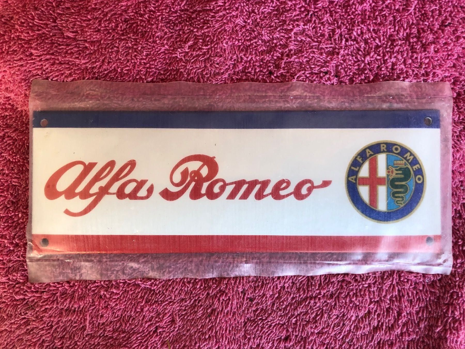 Insegne: Alfa romeo milano italia Oldtimer – Nuovo e nell'imballaggio originale da Reinach AG venduto da rares75