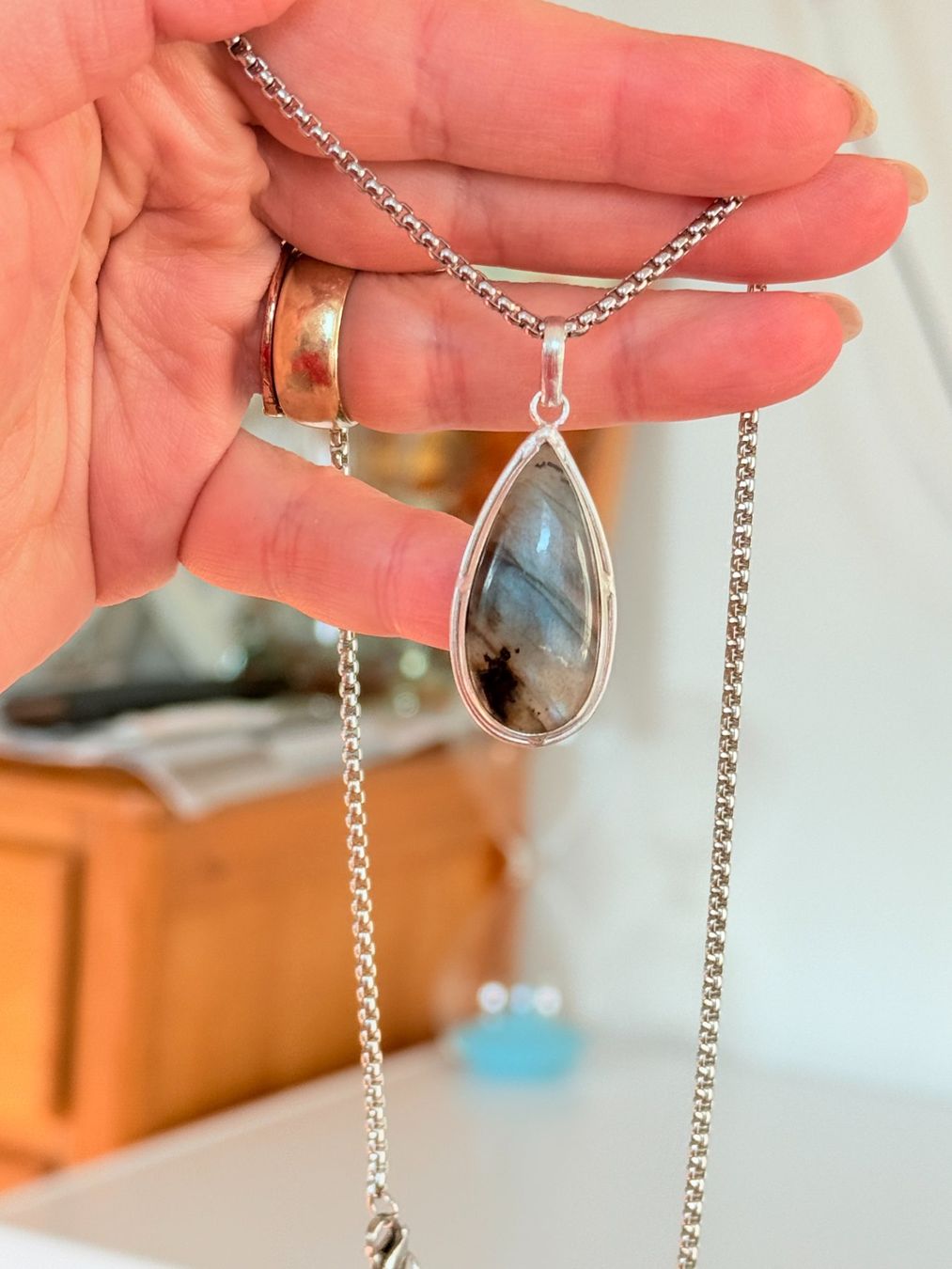 Catenine: Collier Labradorite naturelle – Nuovo e nell'imballaggio originale da Genève venduto da AGBERG 7