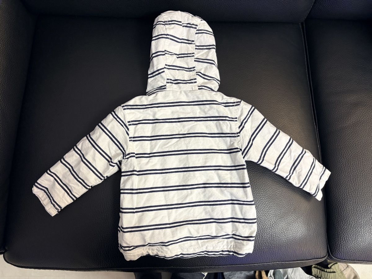 Jacken & Mäntel: Kinderjacke mit Kapuze Grösse 68-80 – Neu (gemäss Beschreibung) aus Winterthur von dan_8tlm 1