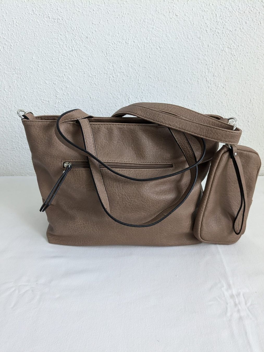 Taschen für Damen: Damentasche Emily&Noah – Gebraucht aus Weinfelden von blaukreuz_brocki_TG 5