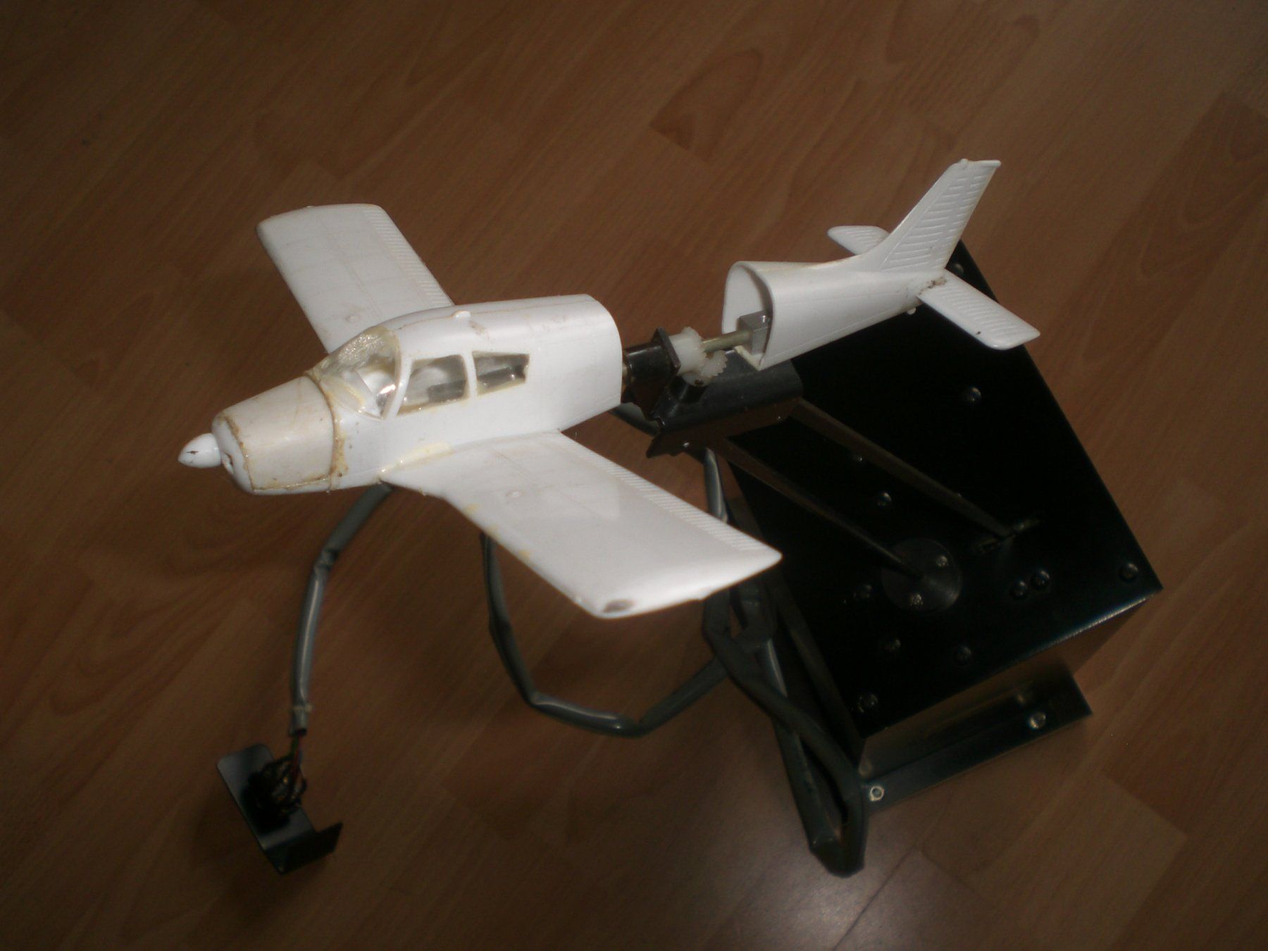 Misurare: Fluglageanzeige zu Flugsimulator ATC 610 – Usato da Grellingen venduto da Neuron67