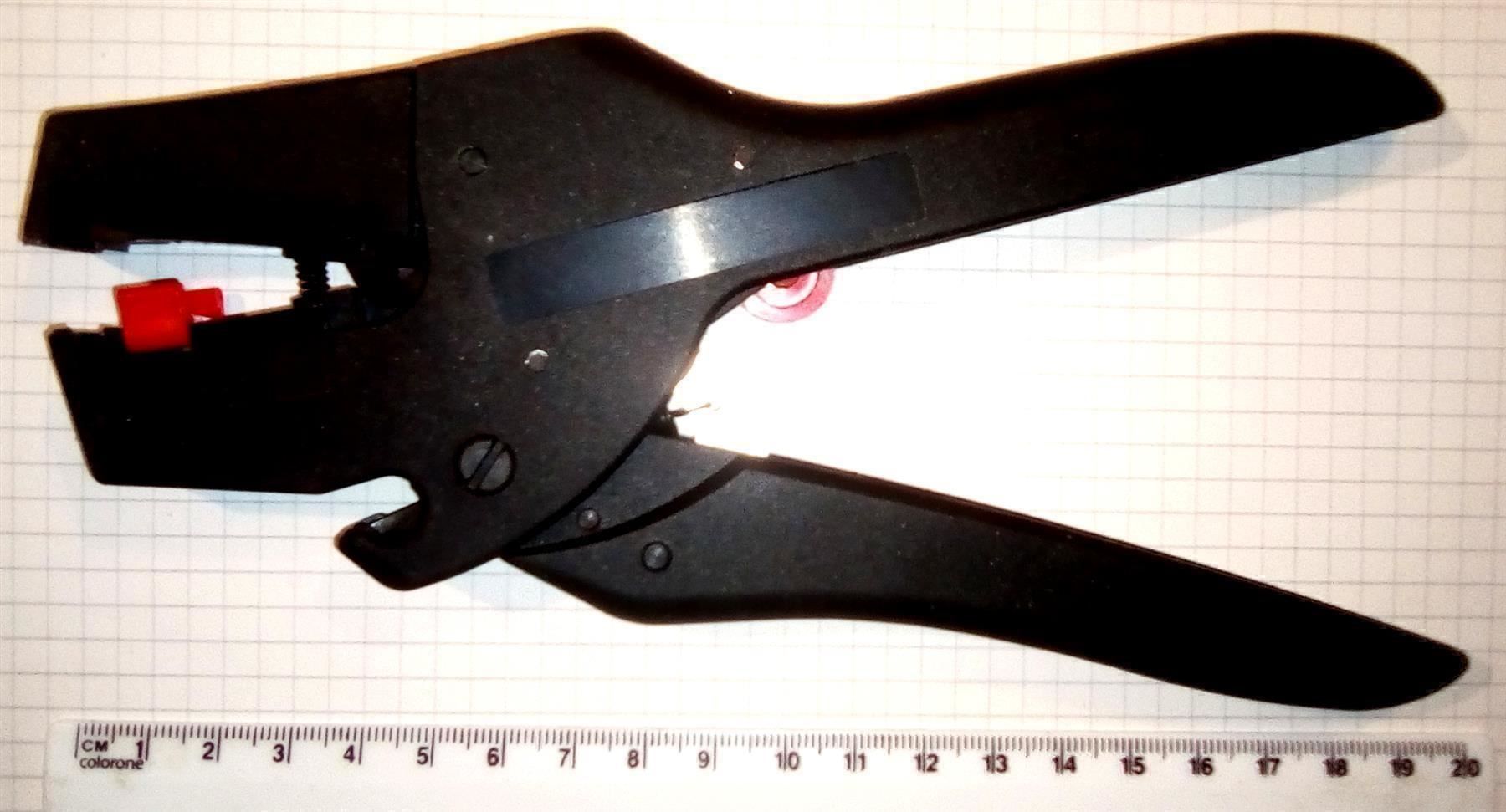 Tutti gli attrezzi: Abisolierzange; automatisch - NEU – Nuovo e nell'imballaggio originale da Bern venduto da MacBit77_chbe 1