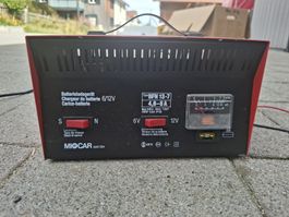 Miocar BFN 13-7 Batterieladegerät (6V / 12V) für Auto & Moto