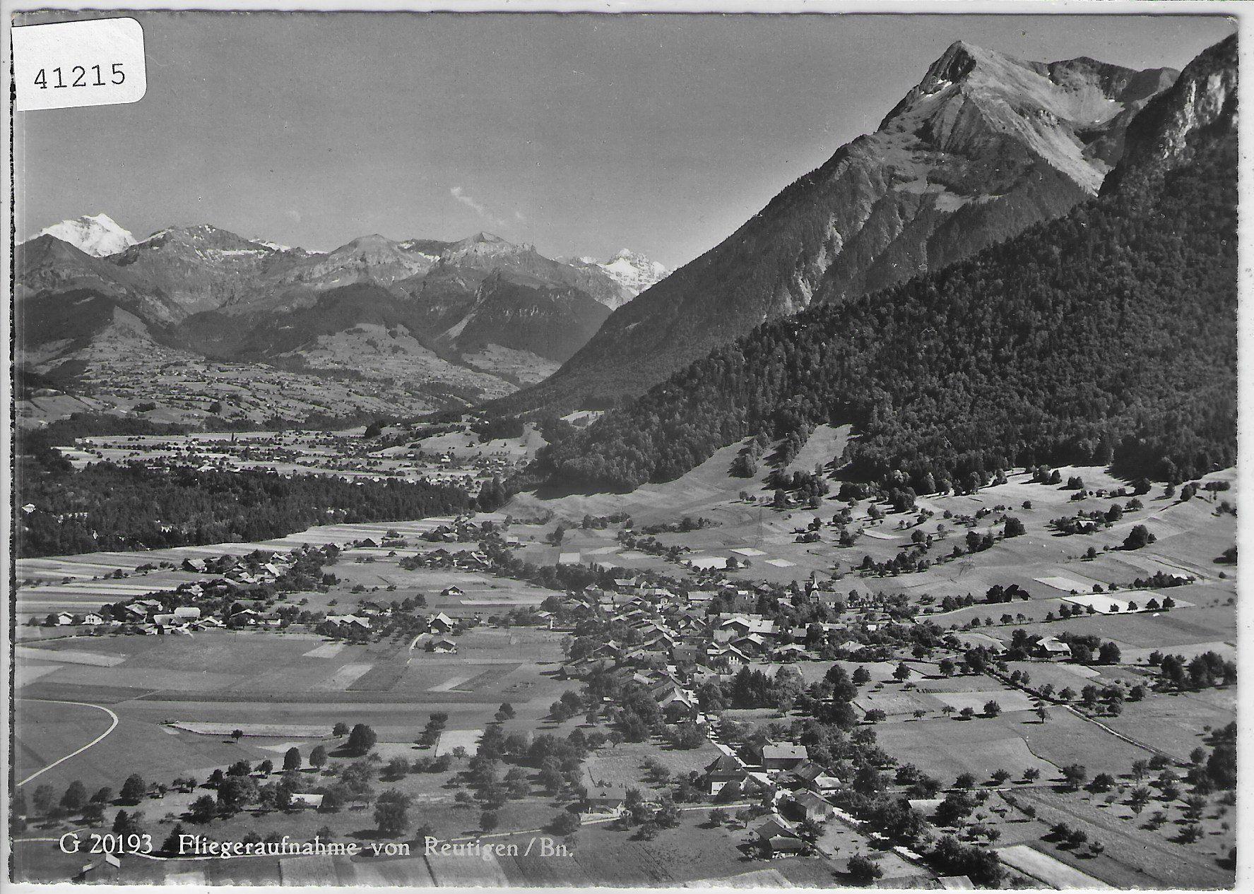 Cartoline postali: Flugaufnahme Reutigen BE – Usato da Ettingen venduto da Kartenplanet